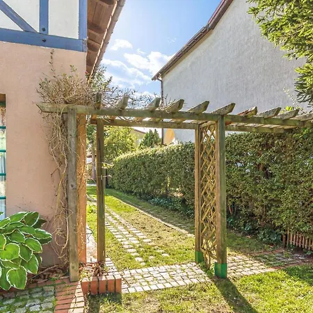 Beautiful Home In Rowy With Kitchen Holiday home *