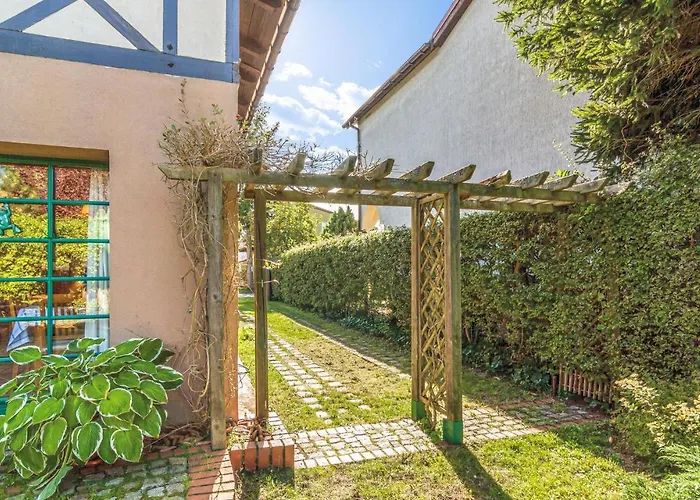 Ul Bukowa Dom wakacyjny *